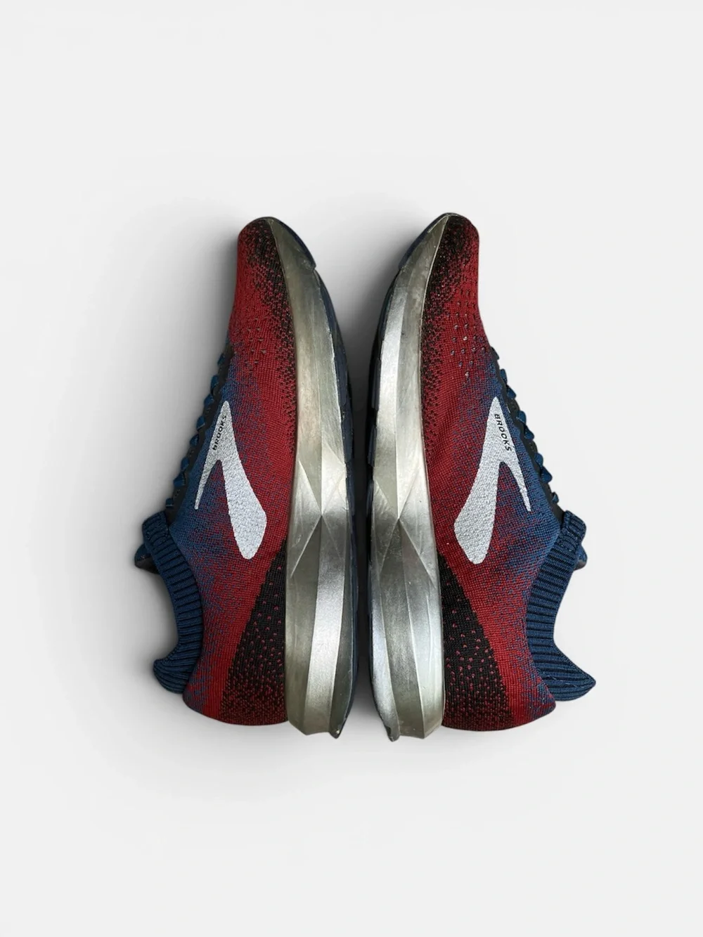 Brooks levitate running